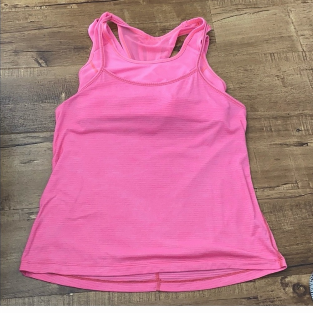 Lululemon 🍋 pink tank with sports bra